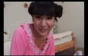 Compilation d’une Japonaise webcam qui chie