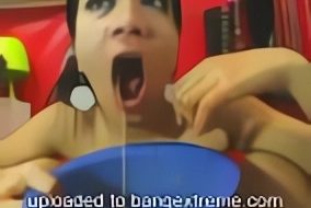 Webcam extreme avec salope qui vomit [MIS A JOUR 09/10/2024]